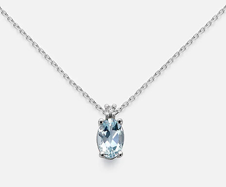 Collana in Oro 18kt acquamarina ovale 6x4 e Diamanti